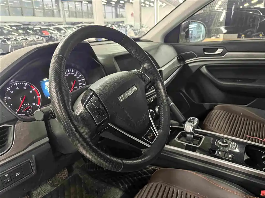 Фото 4 - Haval H6