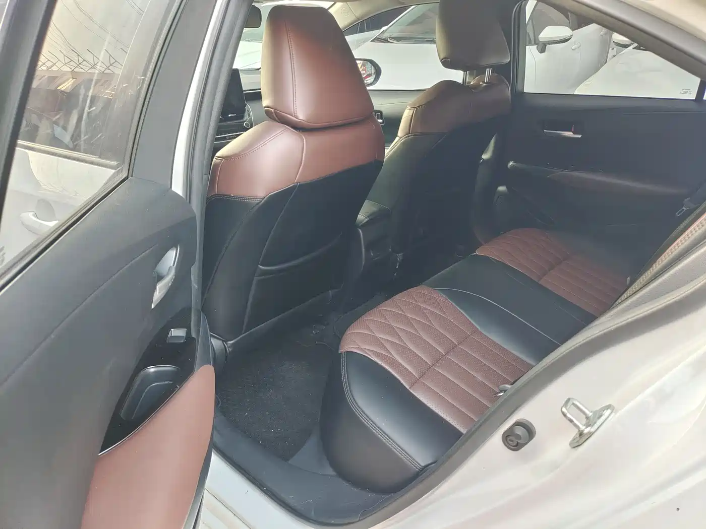 Toyota Corolla 2021 1.2T S-CVT Elite Edition фото 4