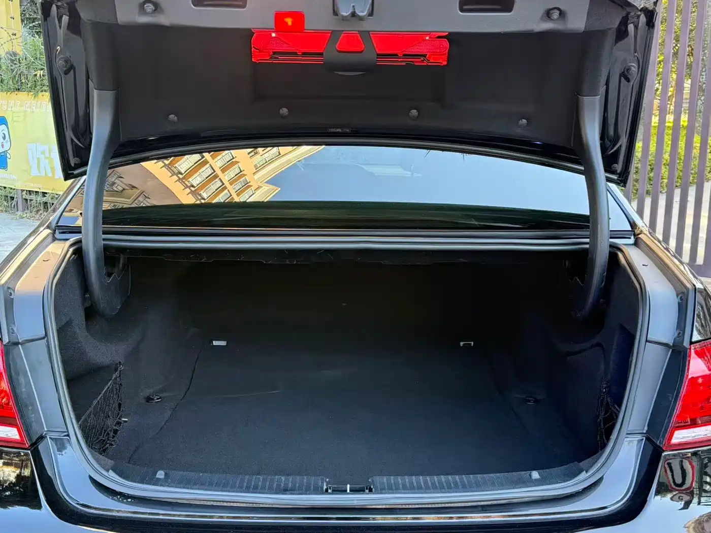 Mercedes-Benz E-Class 2015 E 320 L Luxury 4MATIC фото 21