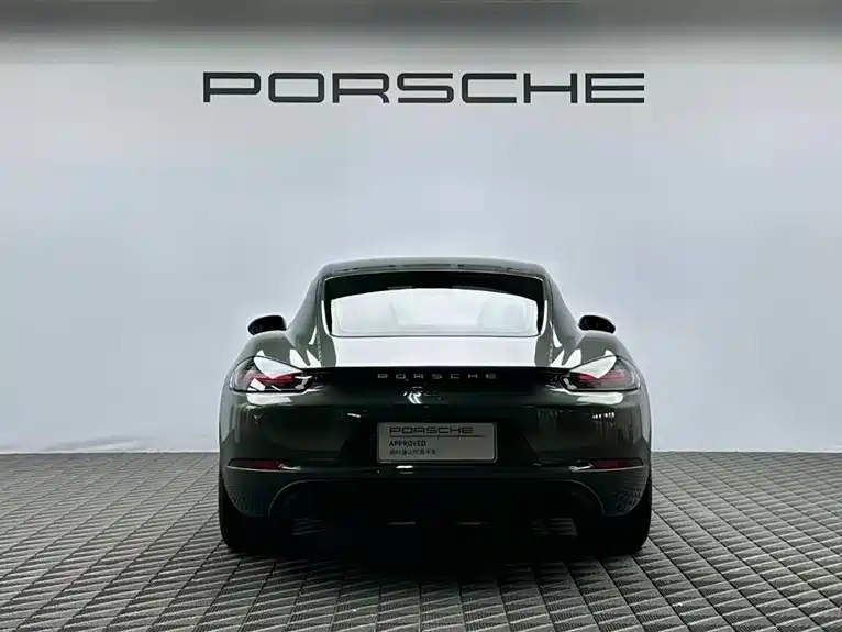 PORSCHE 718