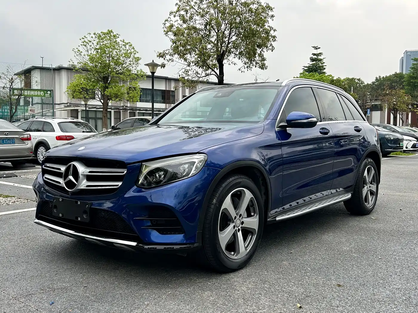 Mercedes-Benz GLC 2017 GLC 300 4MATIC Dynamic