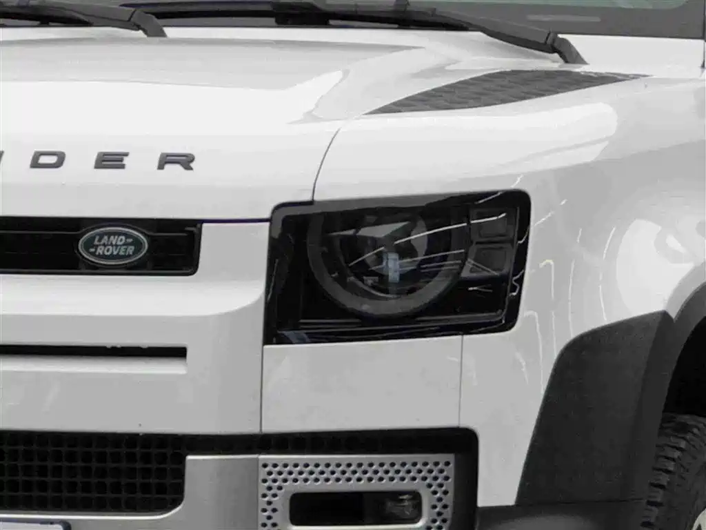 Land Rover Defender 2026 2025 110 3.0T P400 Dark Special Edition
