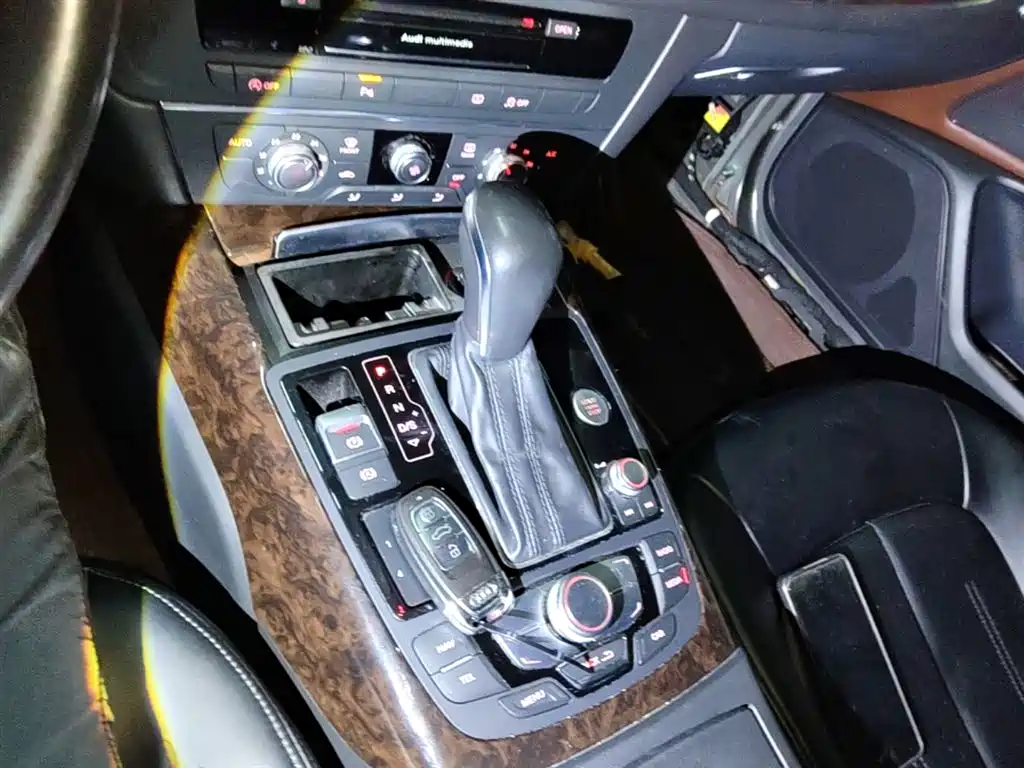 Audi A6L 2016 30 FSI Technology фото 14