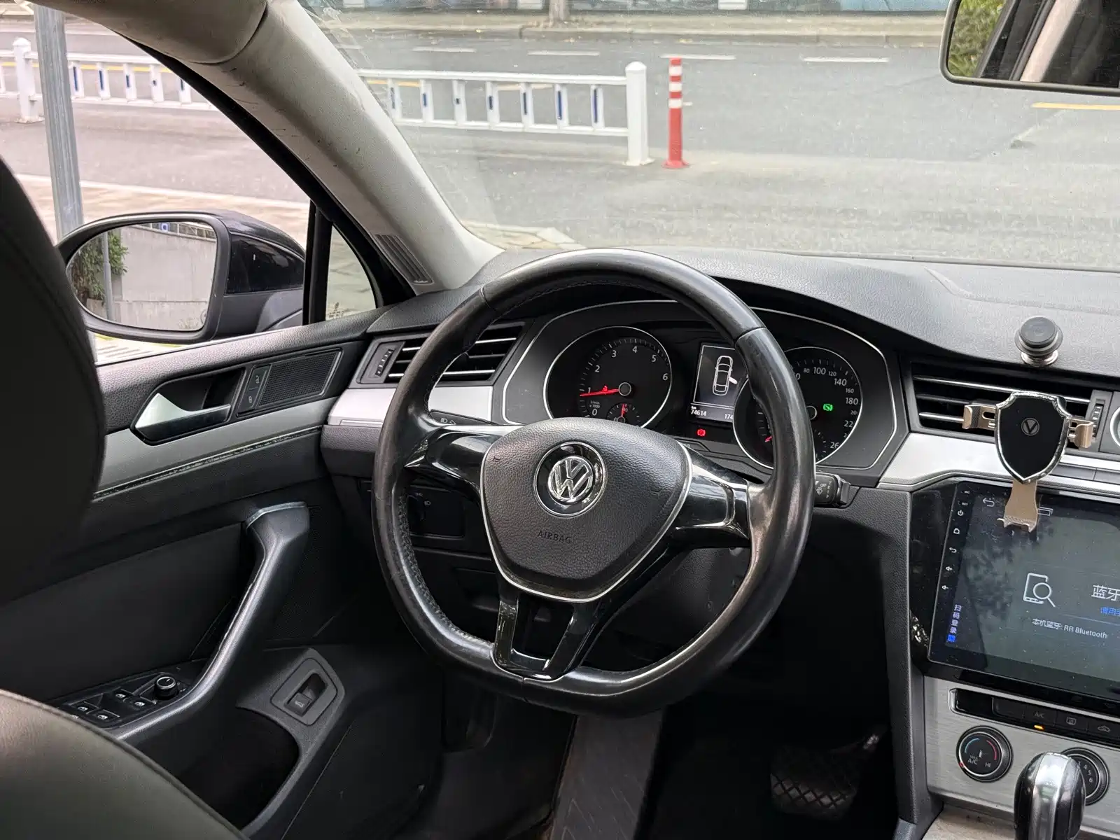 صورة 6 - Volkswagen Magotan
