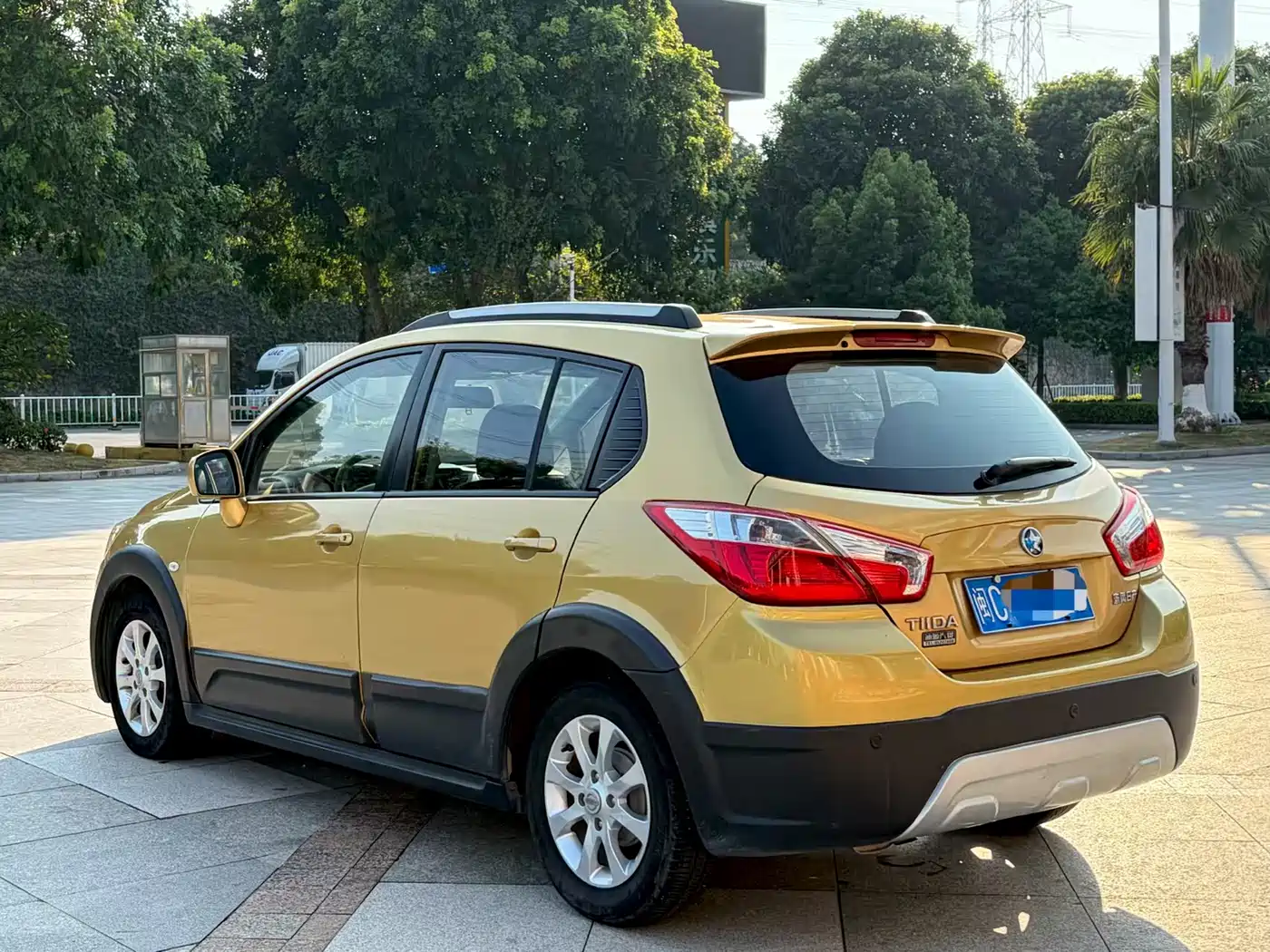 Venucia R50X 2014 2013 1.6L Automatic