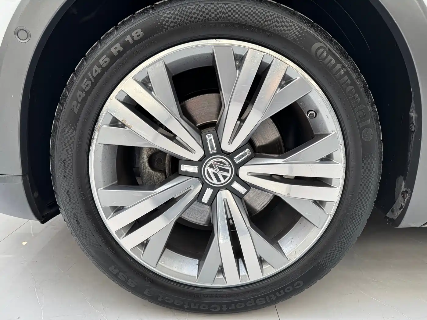 Volkswagen Weilan 2017 380TSI 4WD Adventure Edition фото 23