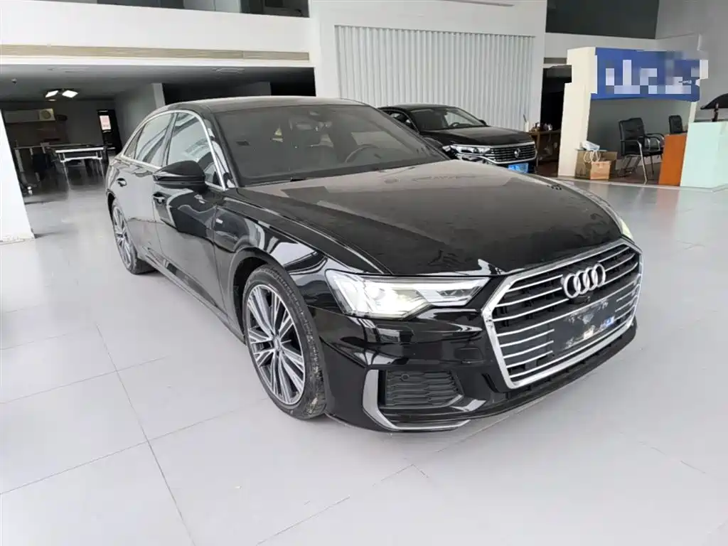 Audi A6L 2021 45 TFSI Exclusive Sport фото 4