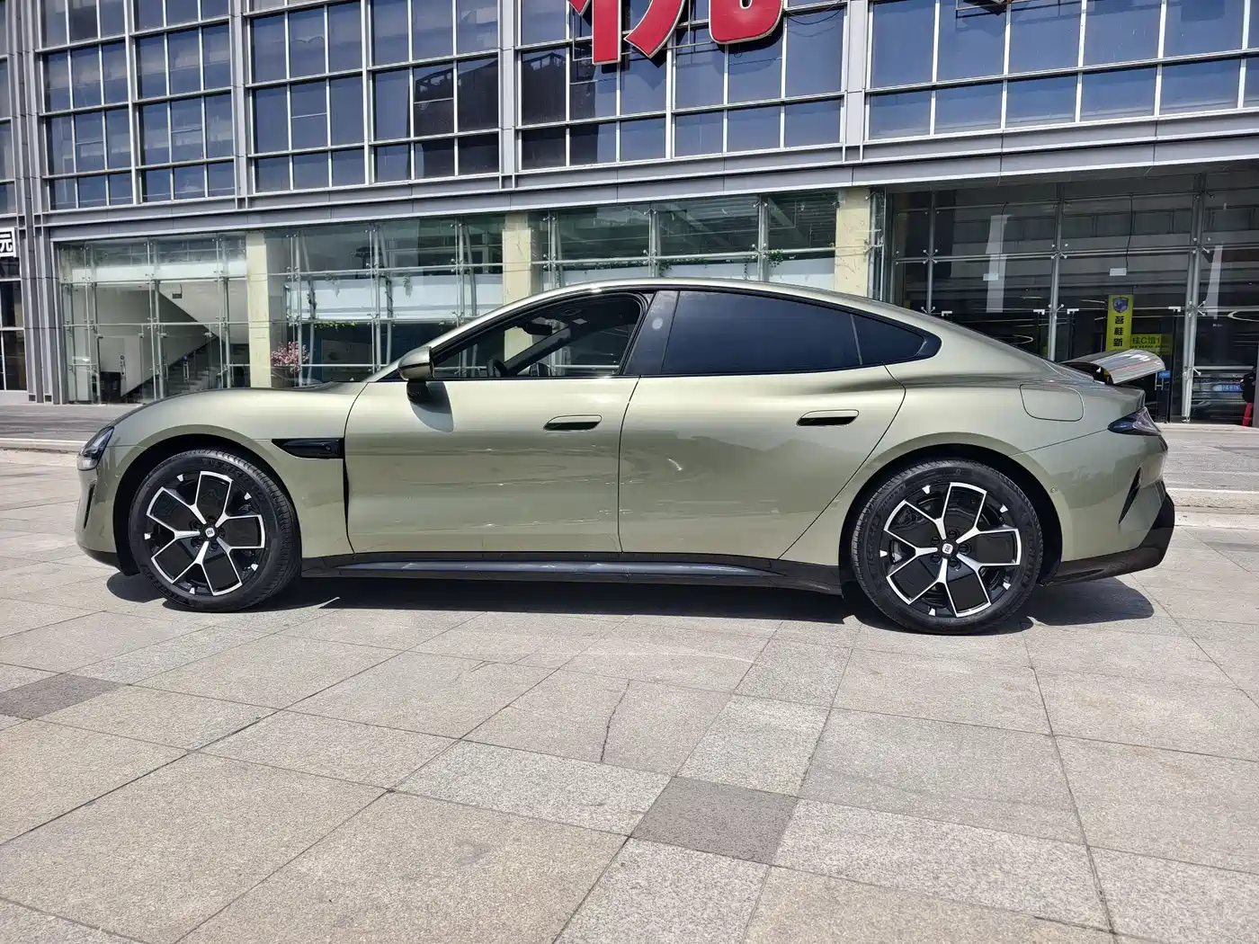 XIAOMI CAR XIAOMI SU7