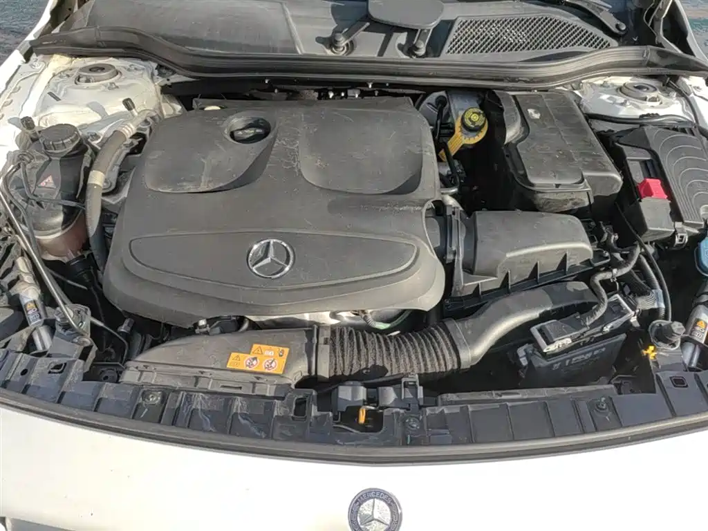 Mercedes-Benz GLA 2016 GLA 200 Fashion фото 20