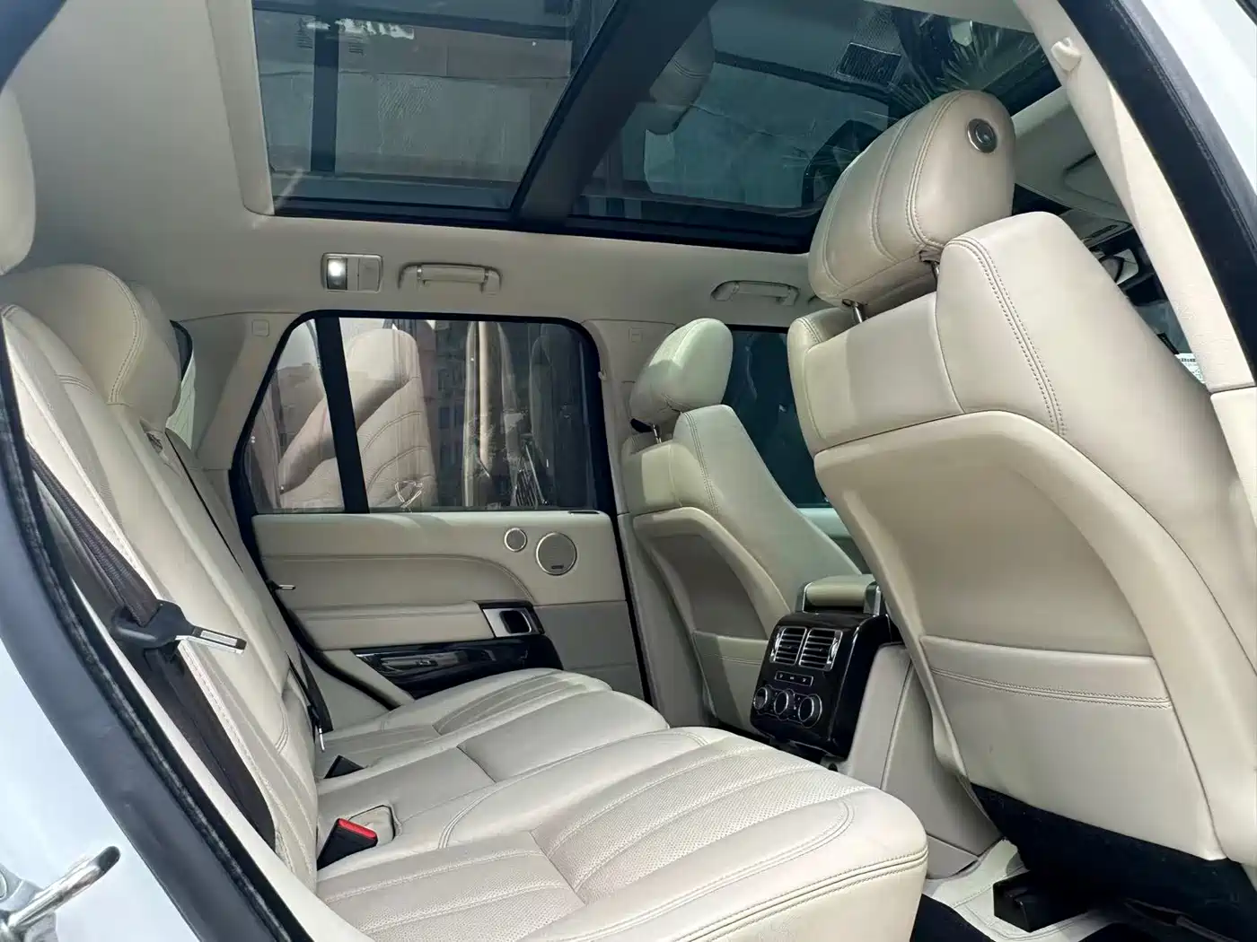 Land Rover Range Rover 2014 3.0 SC V6 Vogue SE фото 15