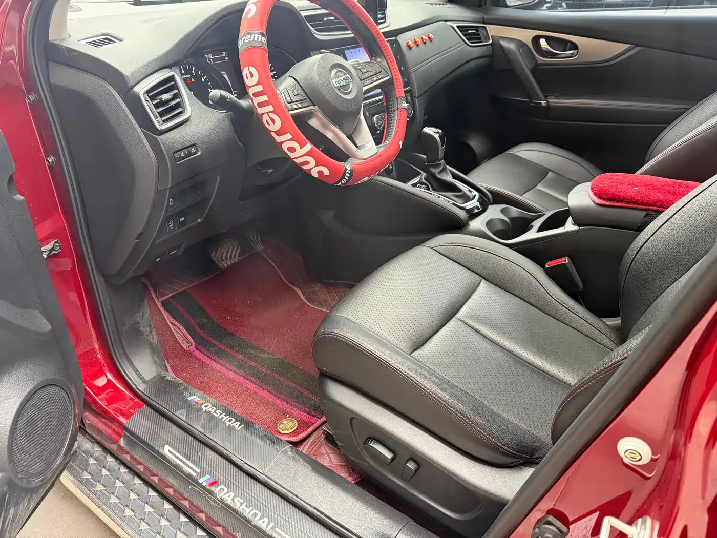 NISSAN QASHQAI