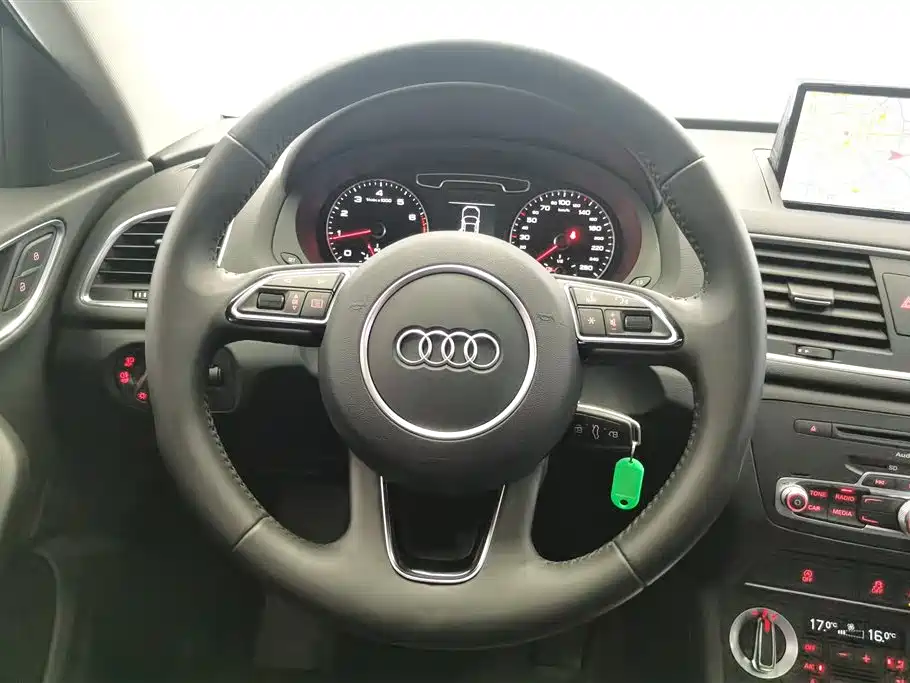 Audi Q3 2016 30 TFSI Heritage Edition Comfort фото 15