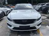 Фото 2 - Geely Preface