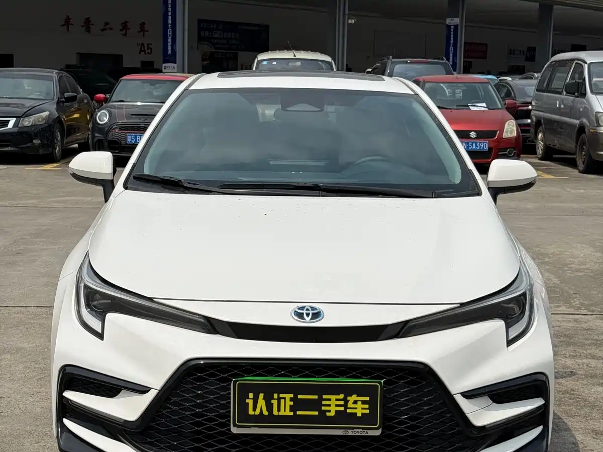 Toyota Levin 2023 Smart Hybrid 1.8L Sport Edition фото 2