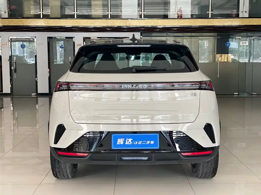 Lynk & Co 06 2025 Renew 1.5T Halo фото 6