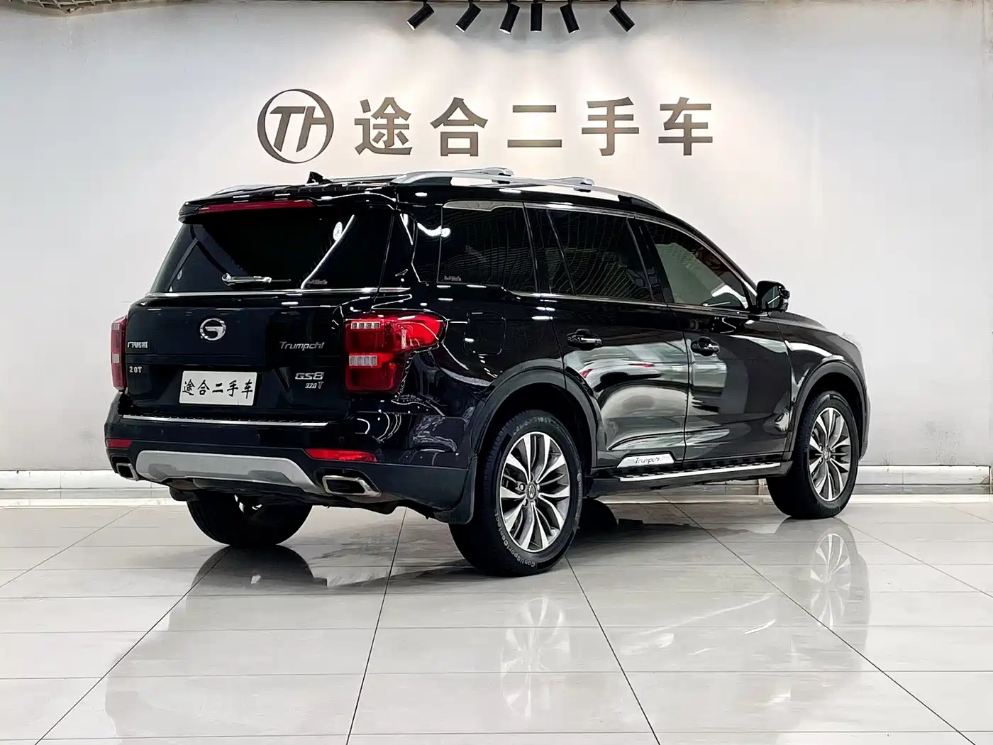 GAC Trumpchi Trumpchi GS8 2017 2017 320T 2WD Luxury Smart Connect (7-seater)