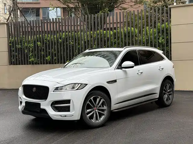 JAGUAR F PACE