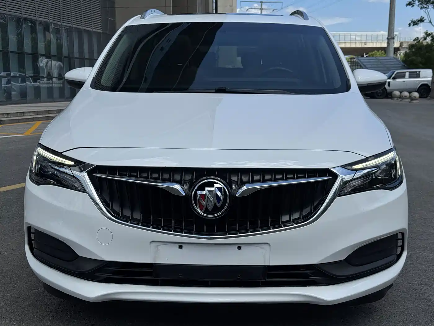 Фото 3 - Buick GL6