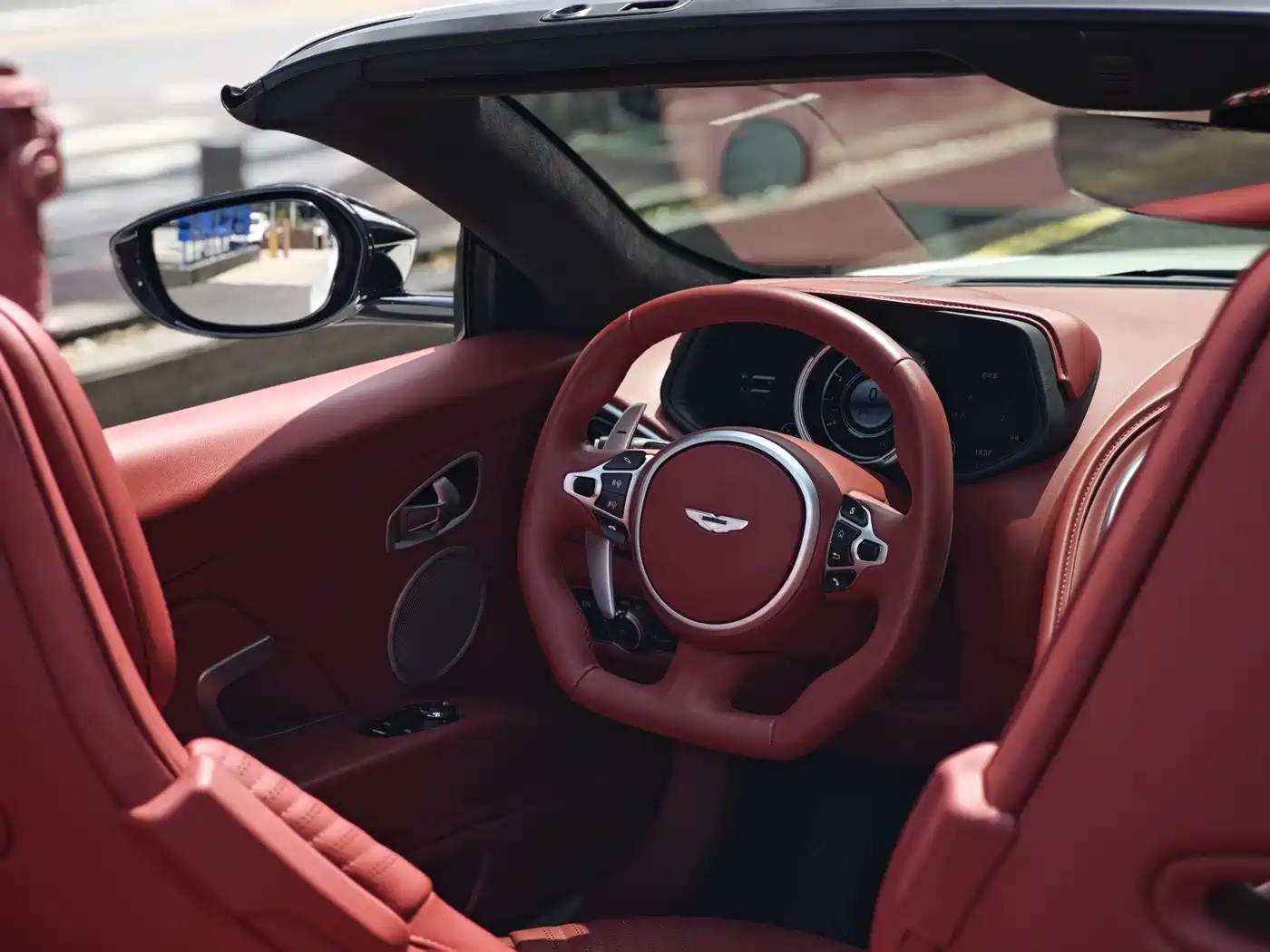 Aston Martin DB11 2023 2023 4.0T V8 Volante
