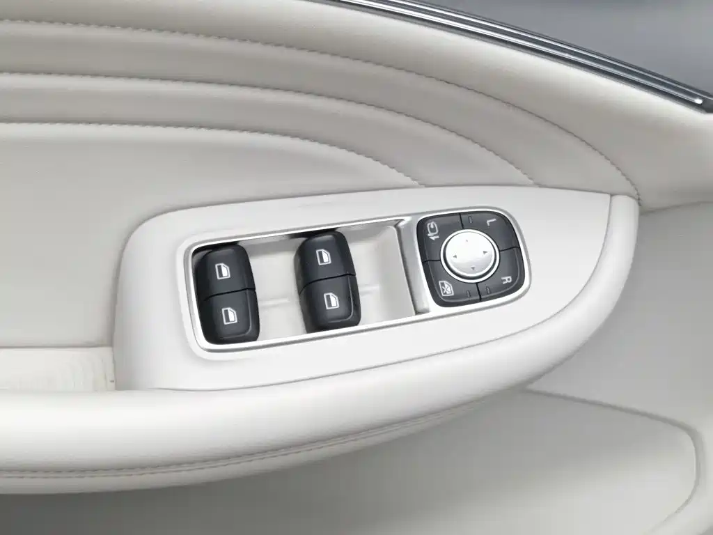Roewe iMAX8 2022 2022 400TGI Gathering Edition