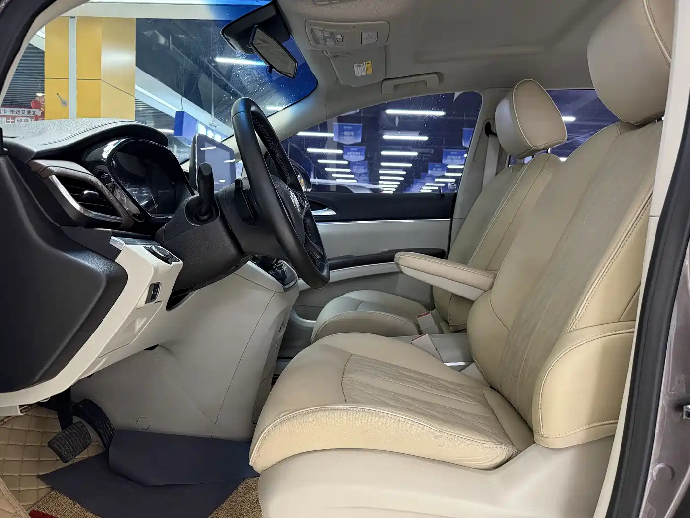 Buick GL8 2023 Facelift Land Business Class Luxury фото 11