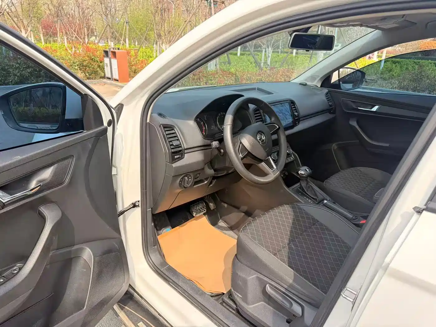 Škoda Karoq 2018 TSI280 Comfort China V фото 16