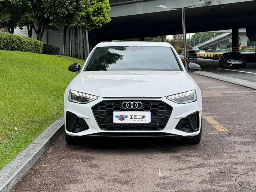 Audi A4L 2025 2024 40 TFSI Luxury Dynamic