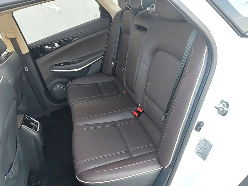 Changan Raeton CC 2018 2018 1.5T Auto Premium Class China V