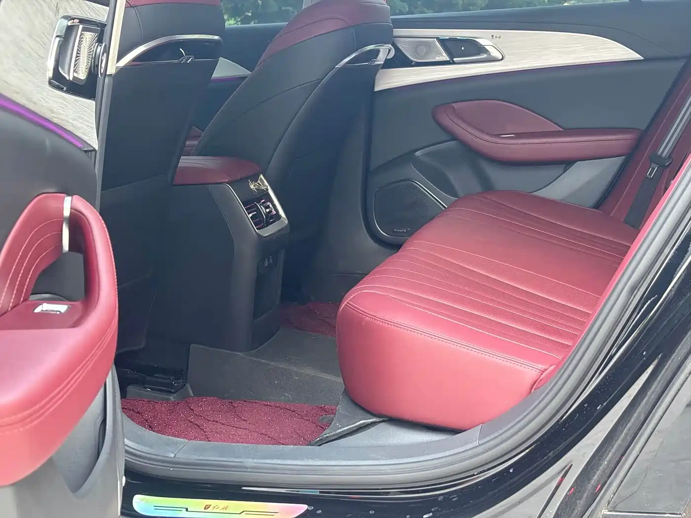 Hongqi H5 2026