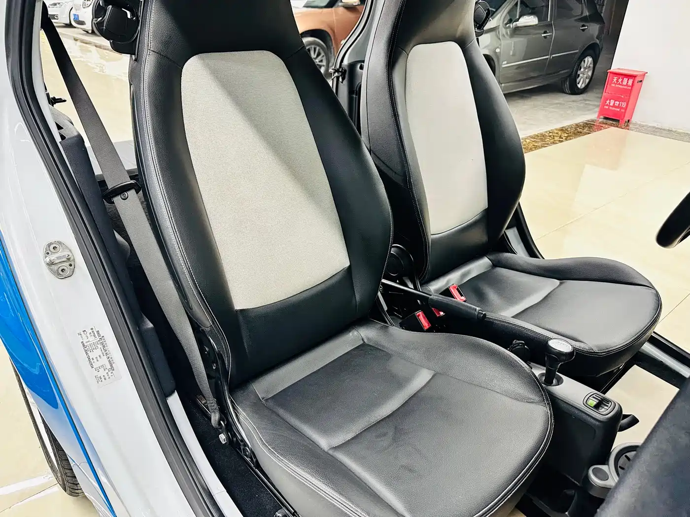smart fortwo 2013 2013 1.0 MHD Hardtop Ice Special Edition