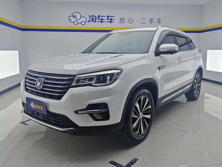 Фото 1 - Changan CS75