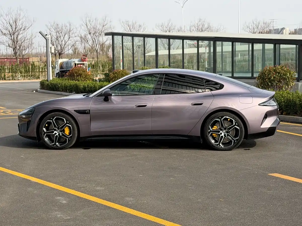 XIAOMI CAR XIAOMI SU7