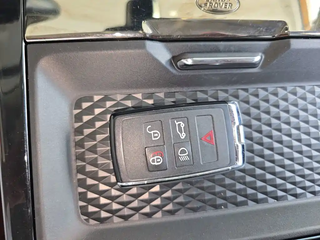 Photo 9 - Land Rover Range Rover Evoque