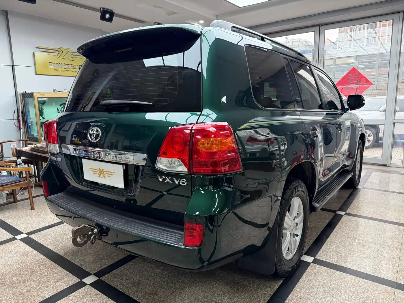 Toyota Land Cruiser 2012 4.6L Automatic VX-R фото 7