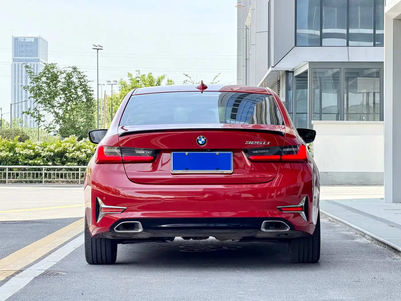 BMW 3 Series 2020 325Li Launch Edition фото 5