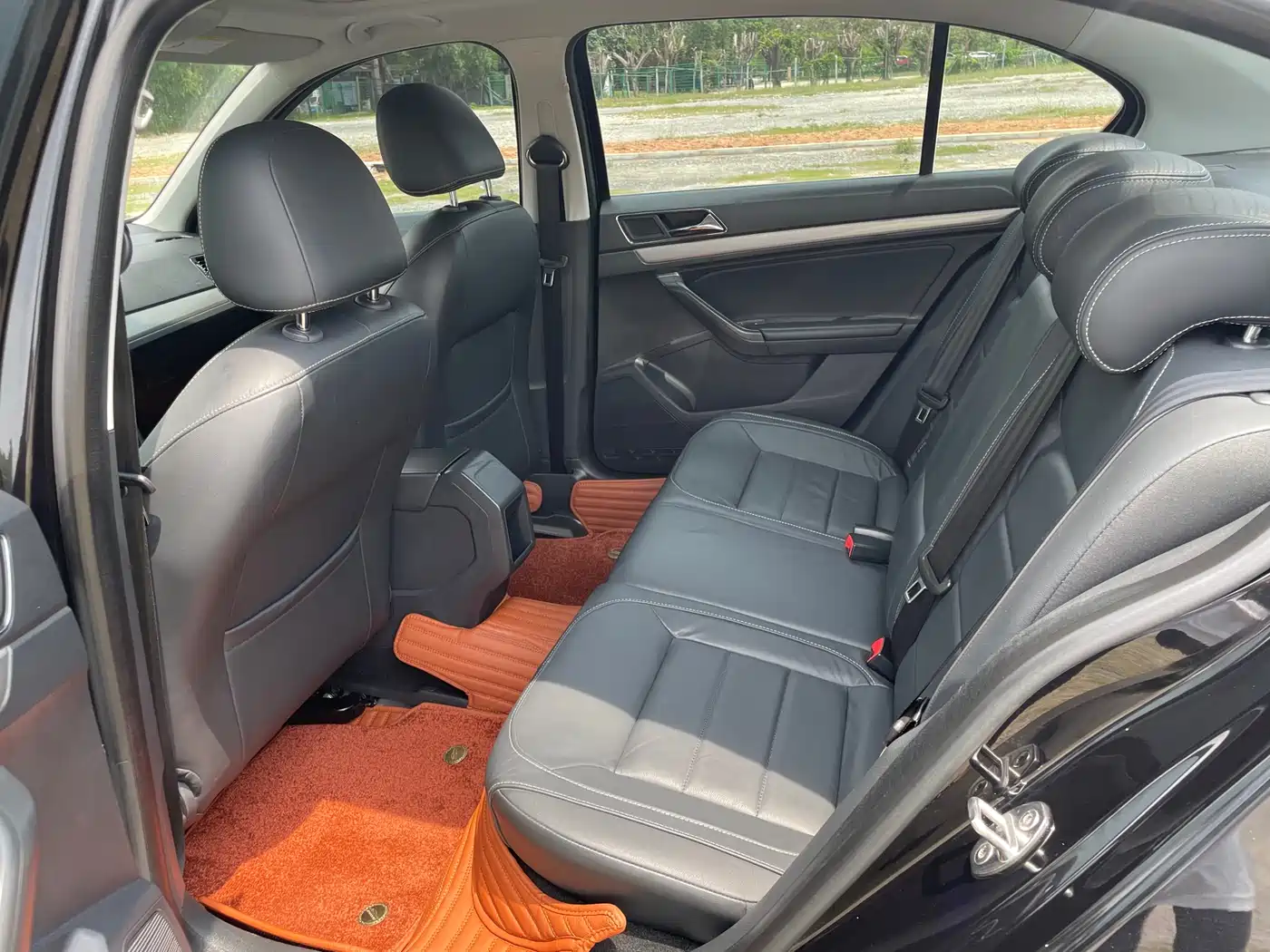 Volkswagen Lavida 2017 1.6L Automatic Comfort Edition фото 11