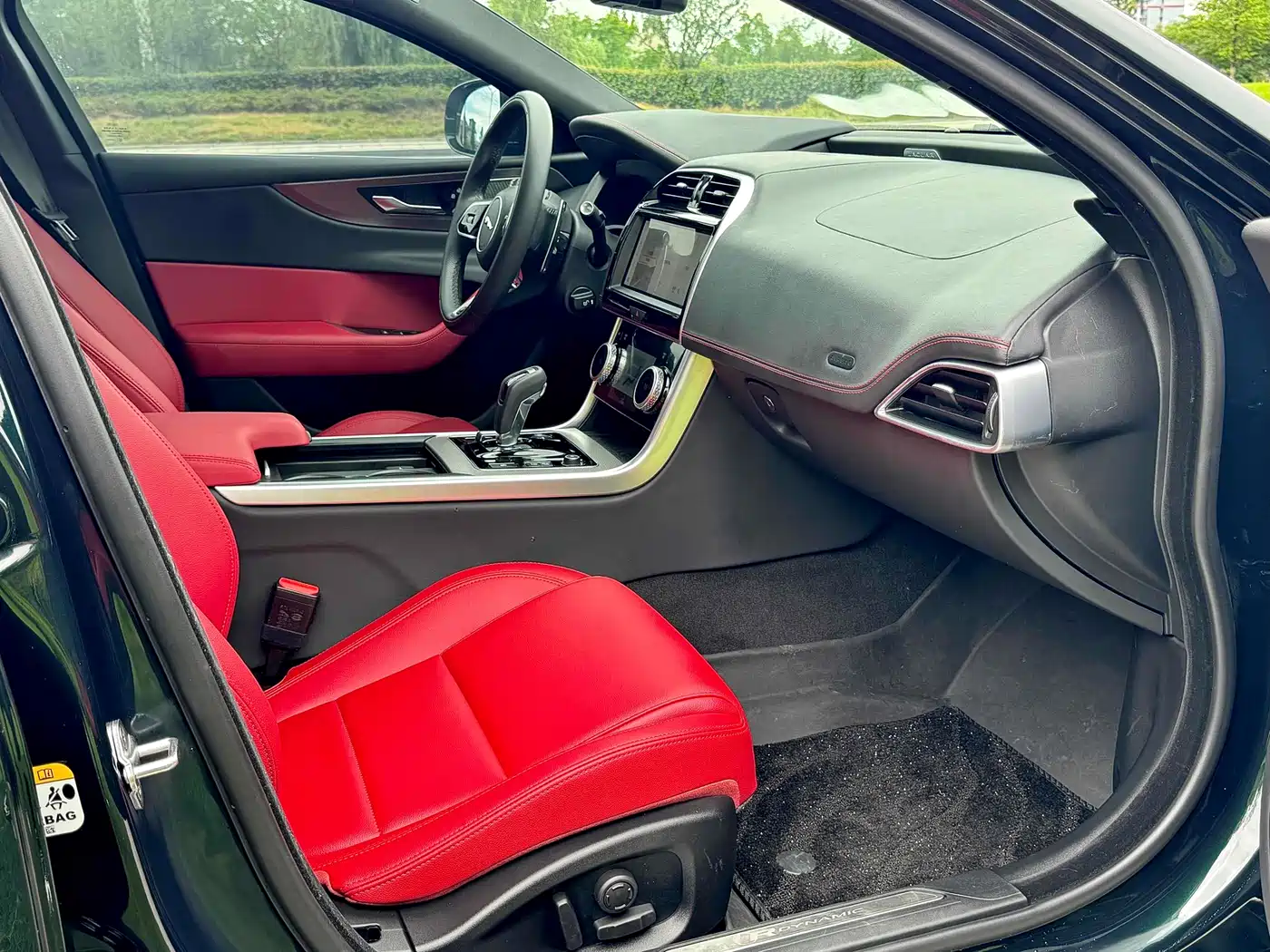 Jaguar XEL 2023 2.0T 250PS R-DYNAMIC S Progressive Sport фото 7