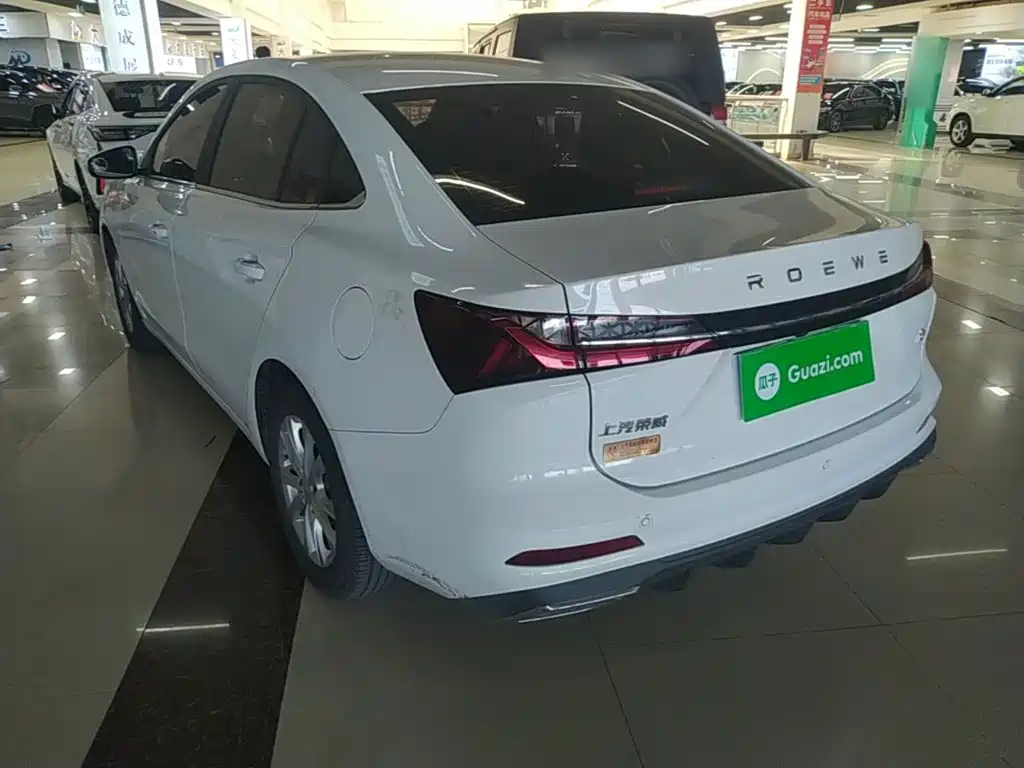 Roewe i5 2025 2023 1.5L CVT Luxury Edition