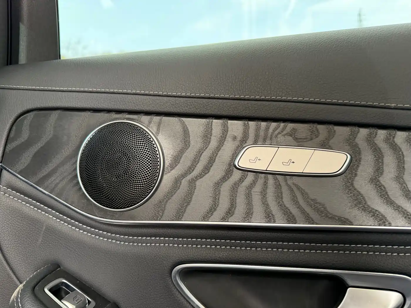 Mercedes-Benz C-Class 2016 C 180 L Sport фото 11
