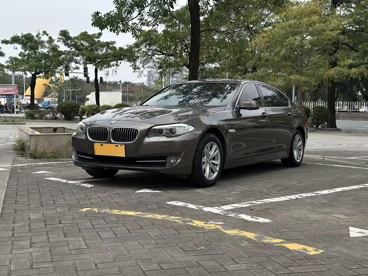 BMW 5 Series 2013 525Li Luxury
