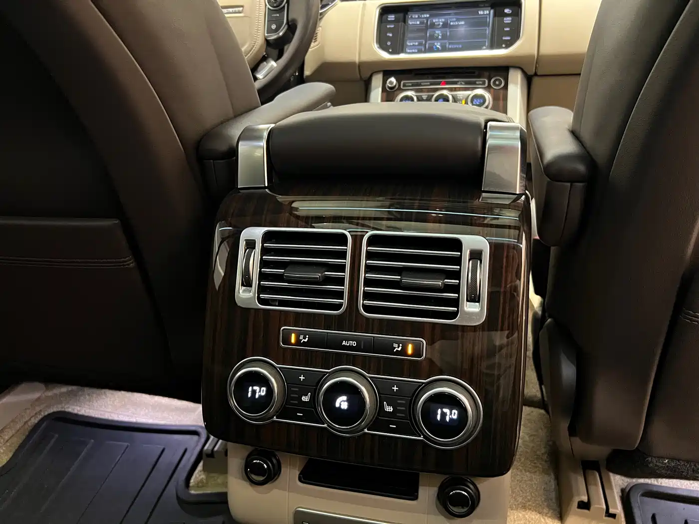 Land Rover Range Rover 2014 3.0 SC V6 Vogue фото 15