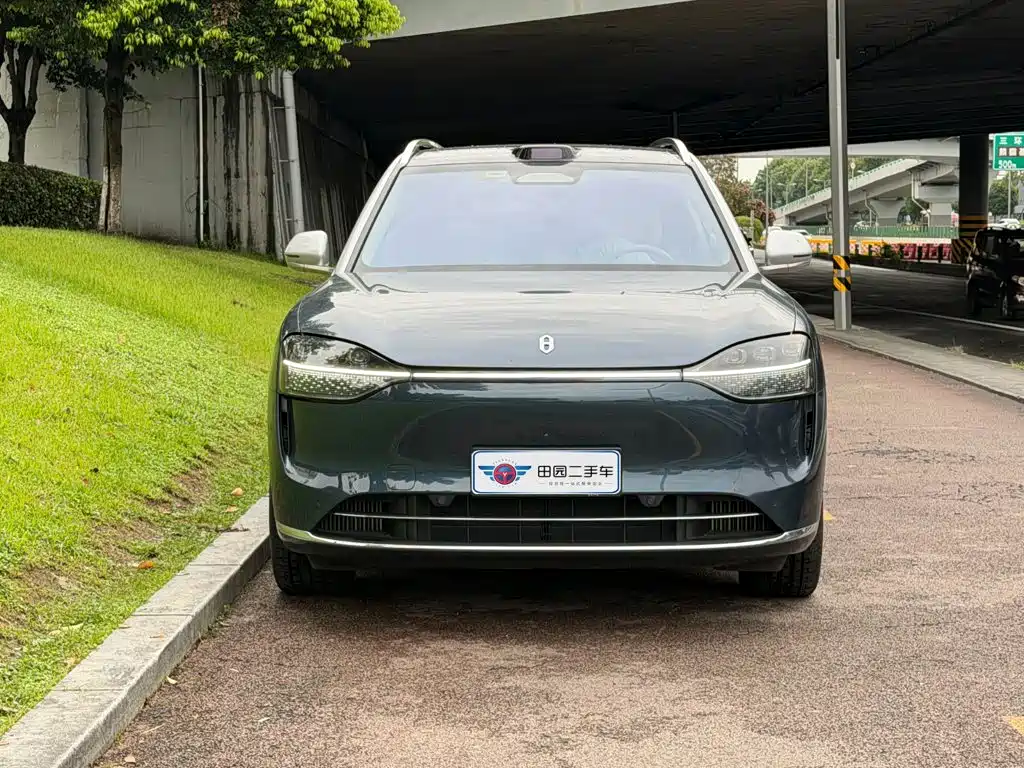 Aito M9 2024 2024 Range Extender Max Edition 42kWh 6-seater