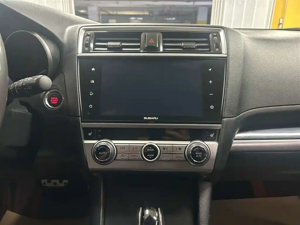 Subaru Outback 2017 2.5i Sport Navigation Edition EyeSight фото 14