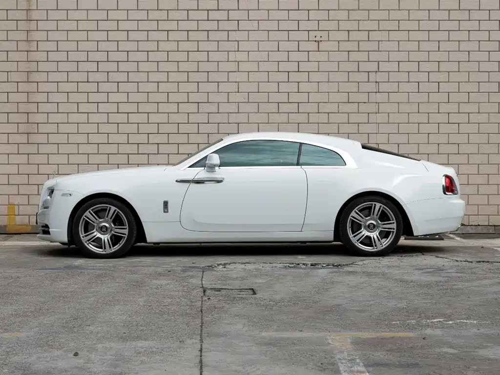 Фото 7 - Rolls-Royce Wraith