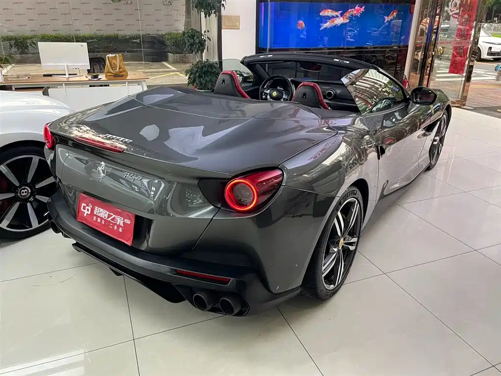 Ferrari Portofino 2019 2018 Model 3.9T