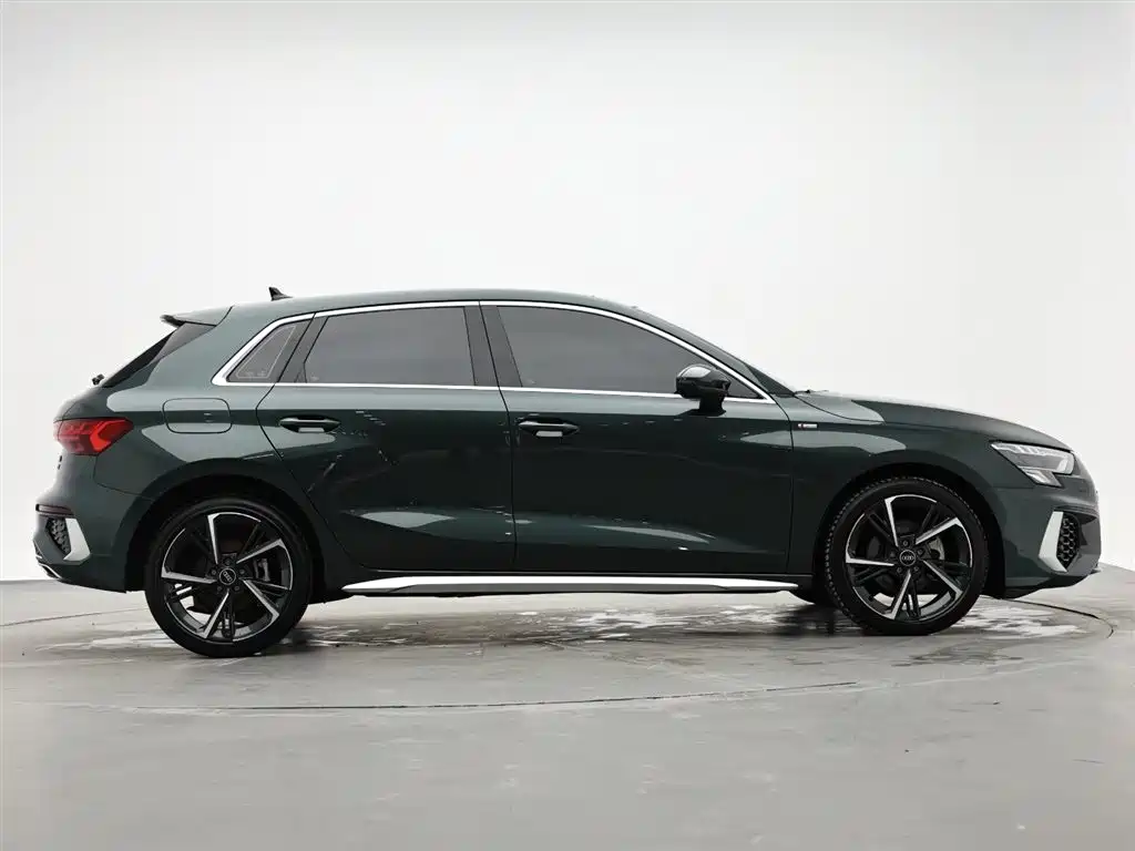 Audi A3 2022 Sportback 35 TFSI Style Sport фото 5