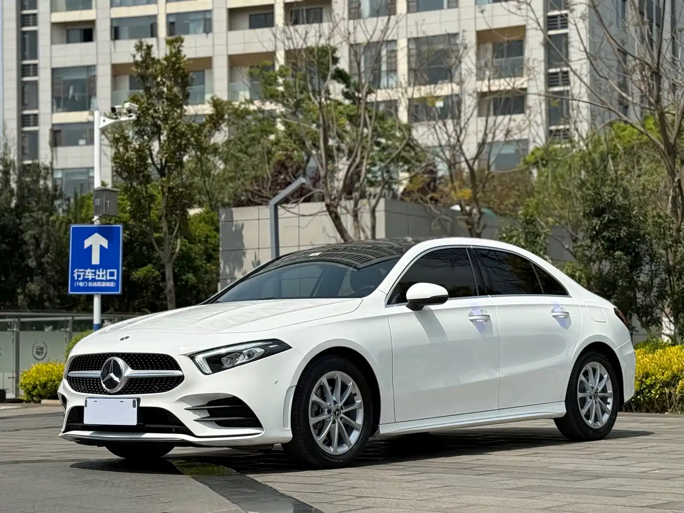 Mercedes-Benz A-Class 2020 Facelift A 200 L Sport Sedan Fashion