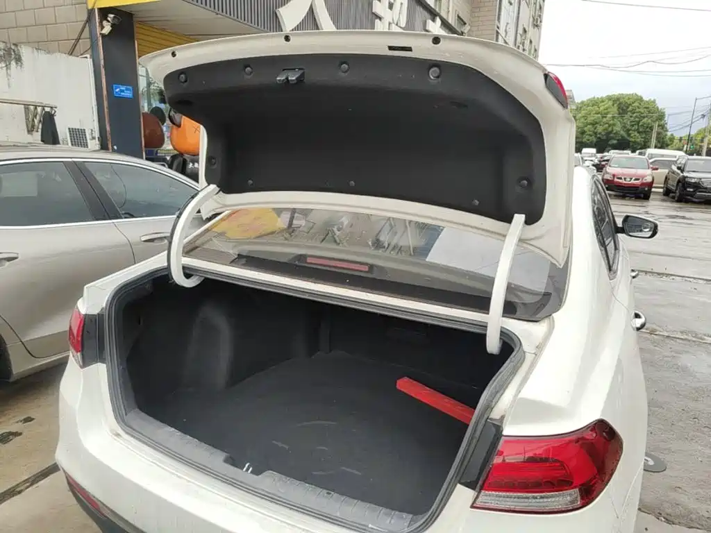 Kia K4 2015 2014 1.8L Automatic DLX