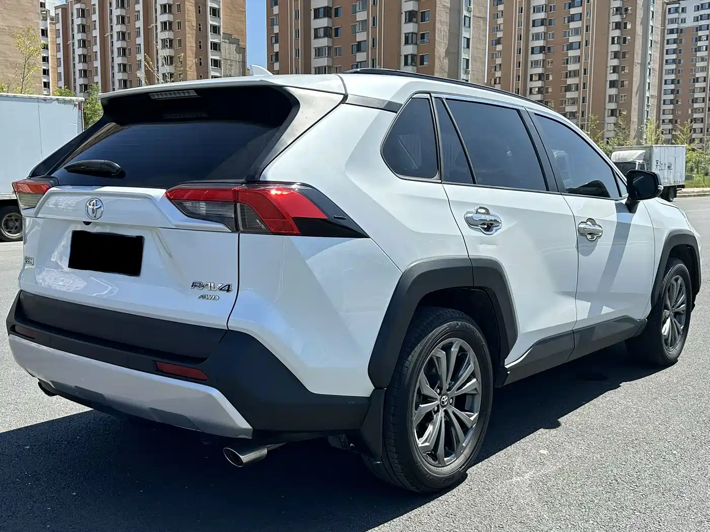 Photo 9 - Toyota RAV4 Rongfang