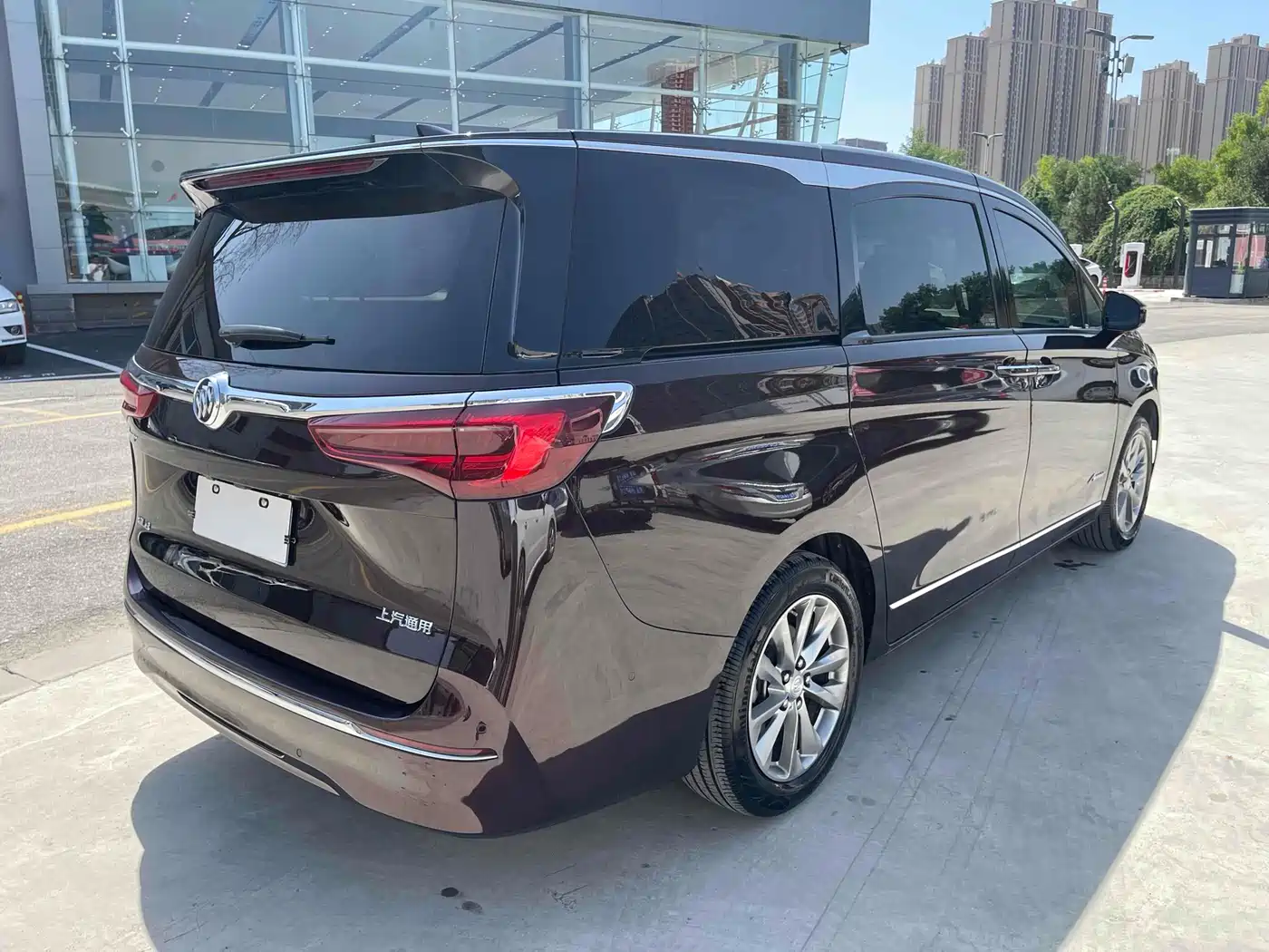 Buick GL8 2022 Avenir Avia 6-Seater Virtue Edition фото 20